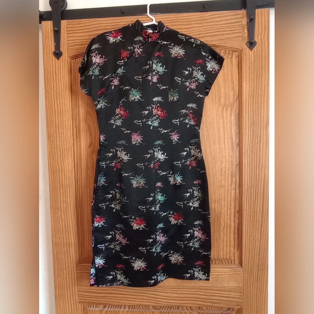 Vintage Cheongsam style dress